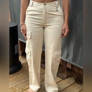 Zara Cream Cargo Pants